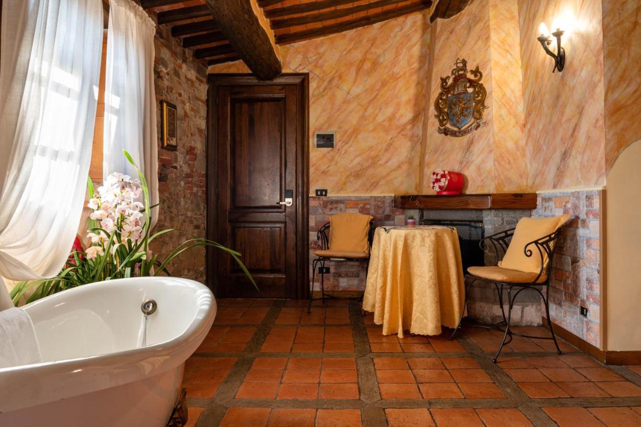 Corte Di Re Artù Lucques Extérieur photo
